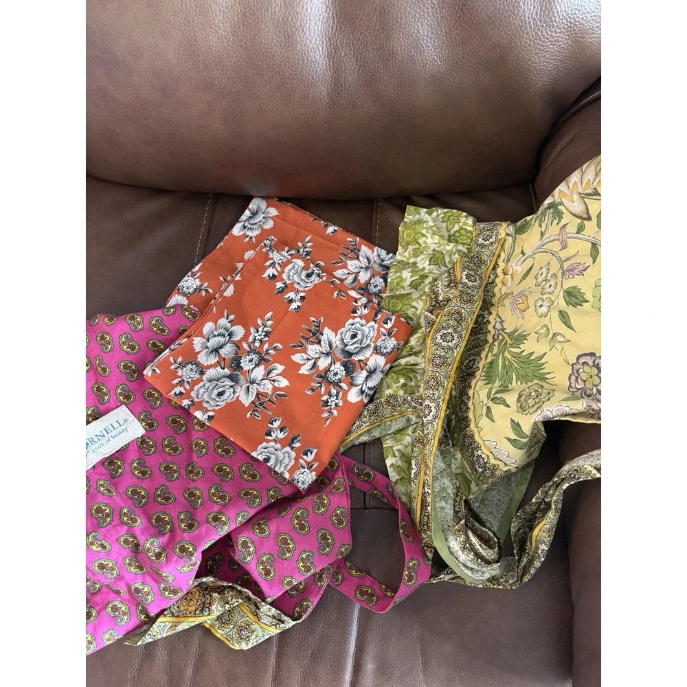 April Cornell LOT OF 4 items apron, cloth sack, 2 new napkins LOOK